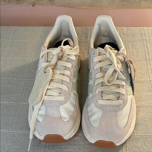 Women's adidas Run 70s 2.0 Sneaker